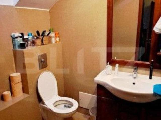 Casă vânzări