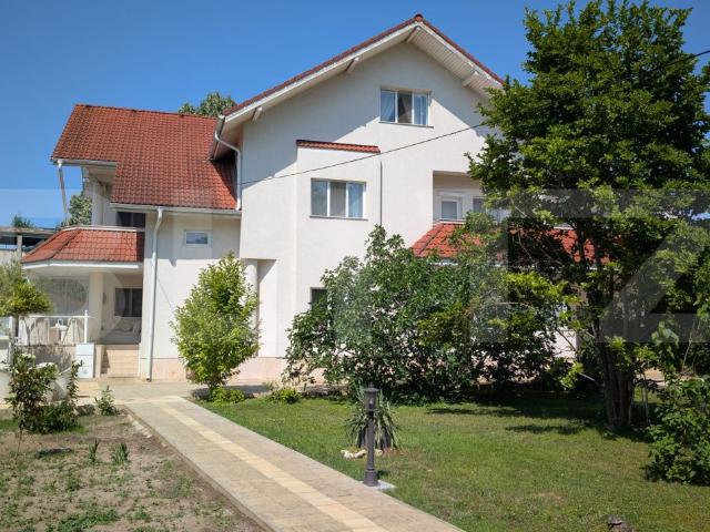 Casă închirieri