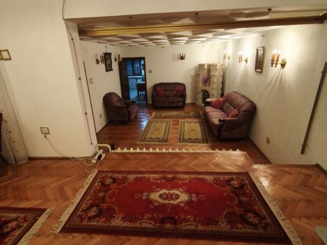 Casă închirieri în București