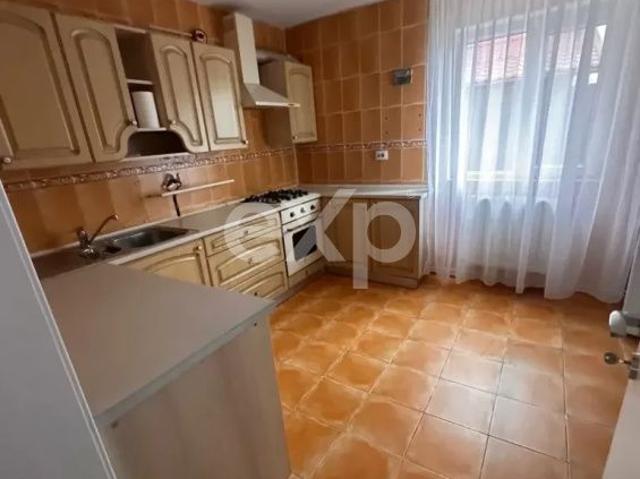 Casă închirieri