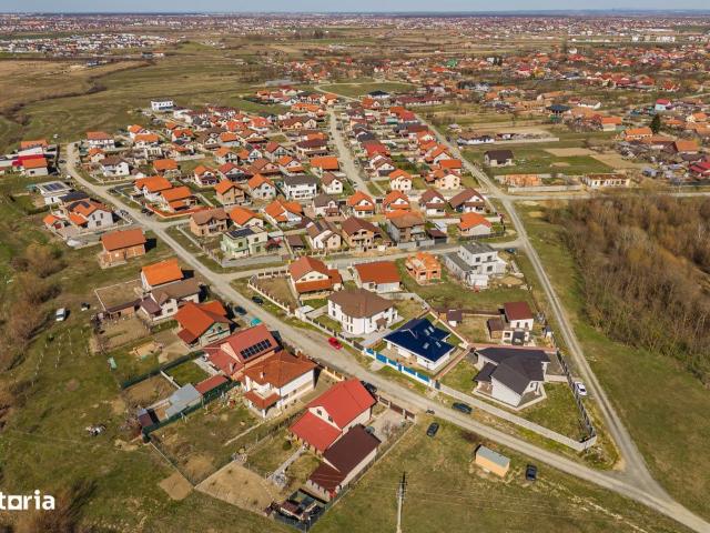 Casă vânzări