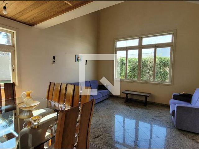 Casa aluguel em Região Geográfica Imediata de Belo Horizonte, Região Metropolitana de Belo Horizonte
