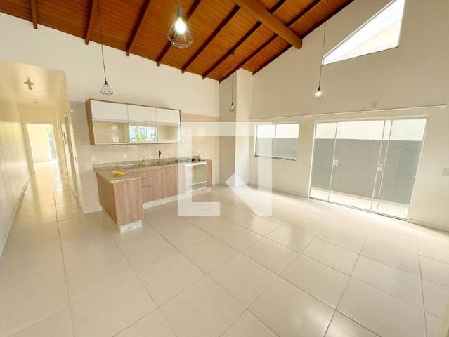 Casa aluguel em Região Geográfica Imediata de Florianópolis, Desterro