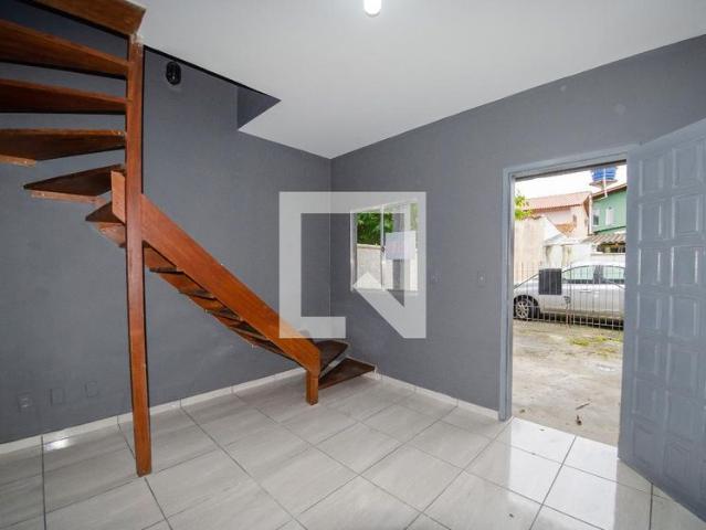 Casa aluguel em Região Geográfica Imediata de Florianópolis, Desterro