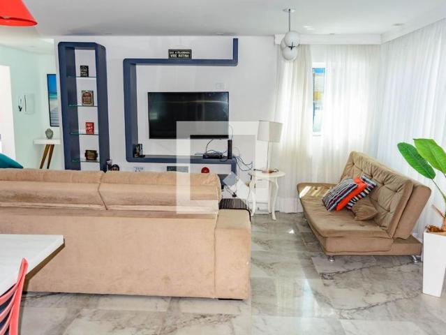 Casa aluguel em Região Geográfica Imediata de Florianópolis, Desterro