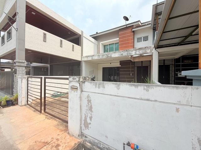 Terraced House for sale in Wellesley, Penang
