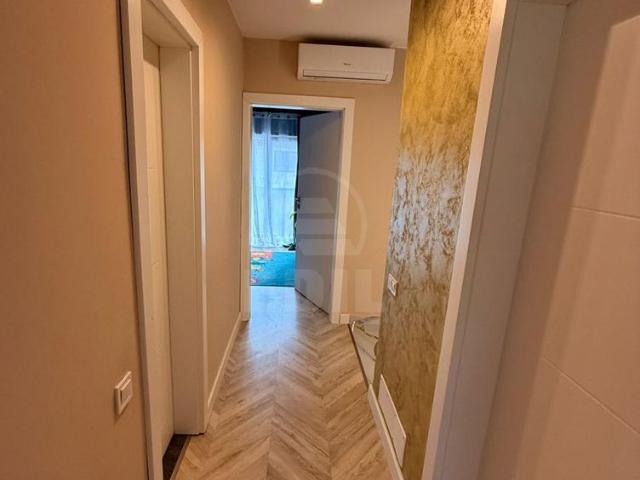 Casă vânzări
