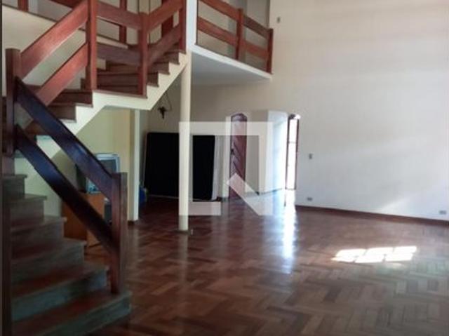 Casa aluguel em Região Imediata de São Paulo, Região Metropolitana de São Paulo