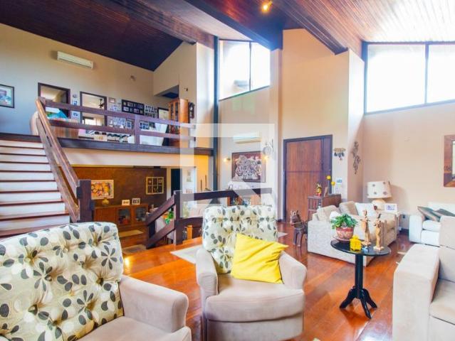 Casa aluguel em Região Geográfica Imediata de Porto Alegre, Região Metropolitana de Porto Alegre