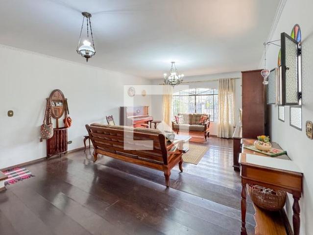 Casa aluguel em Região Imediata de São Paulo, Região Metropolitana de São Paulo