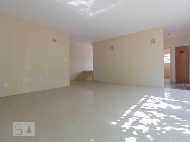 Casa aluguel em Região Imediata de São Paulo, Região Metropolitana de São Paulo