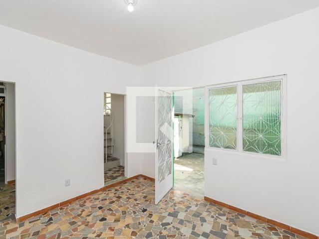 Casa aluguel em Região Geográfica Imediata do Rio de Janeiro, Região Metropolitana do Rio de Janeiro