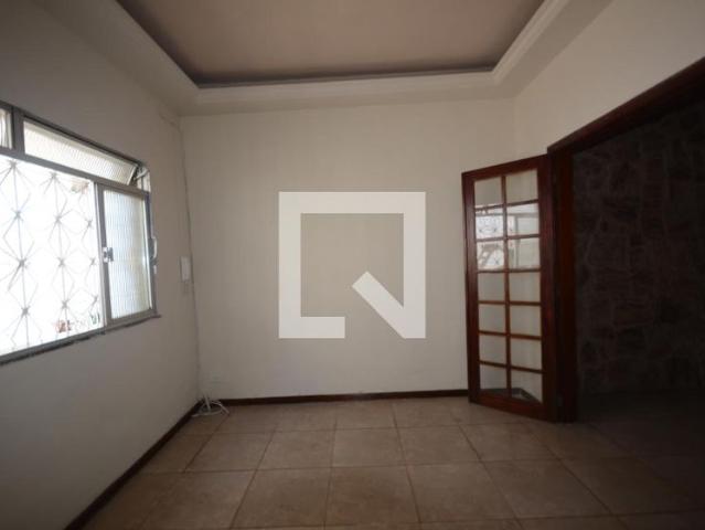 Casa aluguel em Região Geográfica Imediata do Rio de Janeiro, Região Metropolitana do Rio de Janeiro