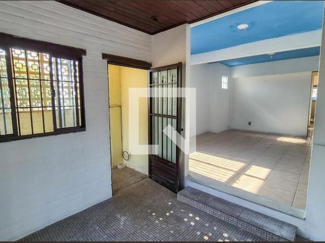 Casa aluguel em Região Geográfica Imediata do Rio de Janeiro, Região Metropolitana do Rio de Janeiro