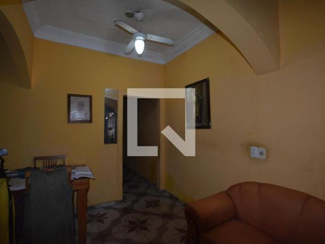 Casa aluguel em Região Geográfica Imediata do Rio de Janeiro, Região Metropolitana do Rio de Janeiro