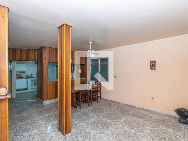 Casa aluguel em Região Geográfica Imediata do Rio de Janeiro, Região Metropolitana do Rio de Janeiro
