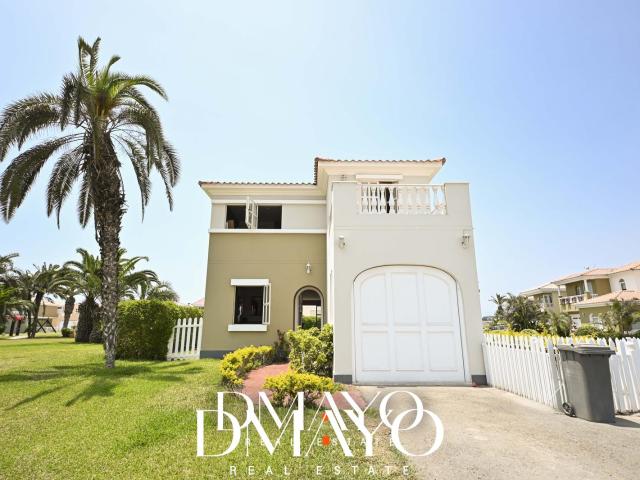 Casa venta en Requena, Loreto