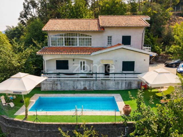 Casa venda em Salamonde, Vieira do Minho