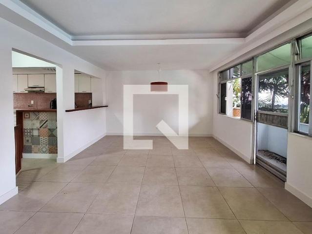 Casa aluguel em Região Geográfica Imediata do Rio de Janeiro, Região Metropolitana do Rio de Janeiro
