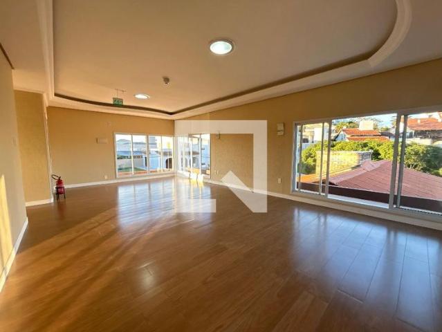 Casa aluguel em Região Geográfica Imediata de Florianópolis, Desterro