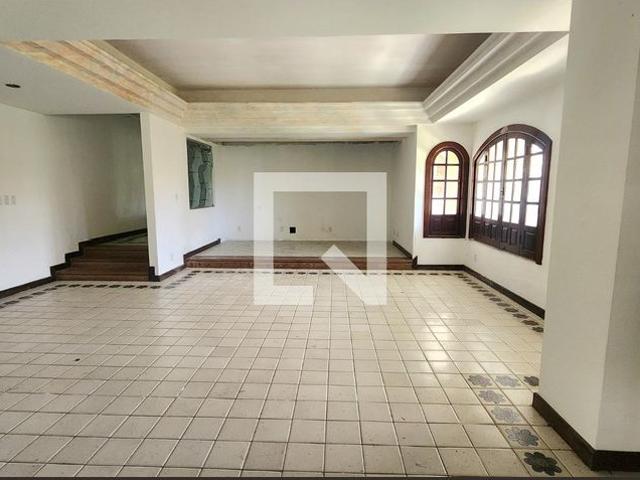 Casa aluguel em Região Geográfica Imediata de Salvador, Região Metropolitana de Salvador