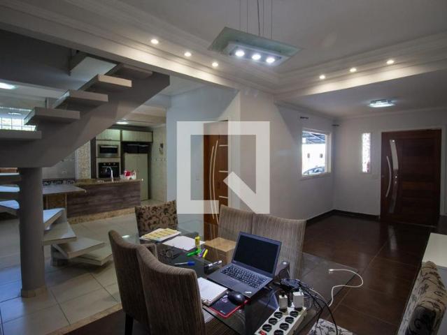 Casa aluguel em Região Imediata de São Paulo, Região Metropolitana de São Paulo