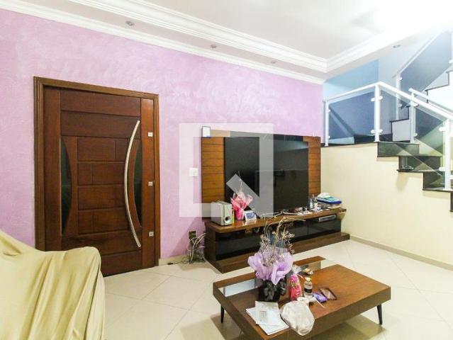 Casa aluguel em Vila Simone, São Paulo