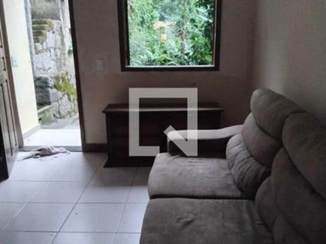 Casa aluguel em Região Geográfica Imediata do Rio de Janeiro, Região Metropolitana do Rio de Janeiro