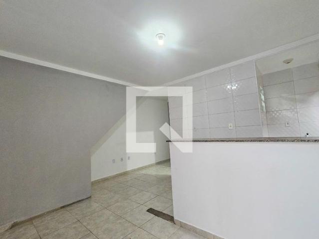 Casa aluguel em Região Imediata de Santos, Região Metropolitana da Baixada Santista