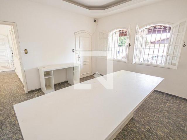 Casa aluguel em Região Geográfica Imediata de Belo Horizonte, Região Metropolitana de Belo Horizonte