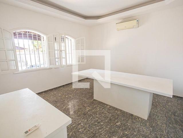 Casa aluguel em Região Geográfica Imediata de Belo Horizonte, Região Metropolitana de Belo Horizonte