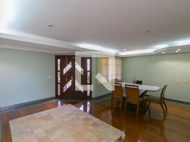 Casa aluguel em Itapoã, Belo Horizonte