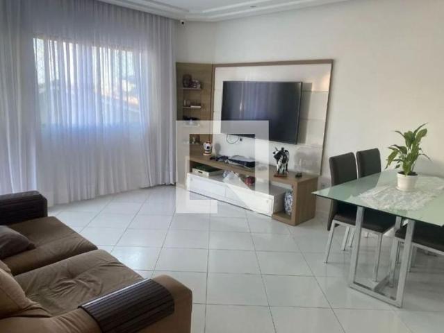 Casa aluguel em Região Geográfica Imediata de Salvador, Região Metropolitana de Salvador