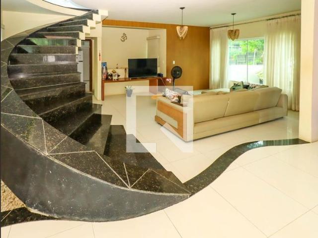 Casa aluguel em Região Geográfica Imediata de Salvador, Região Metropolitana de Salvador
