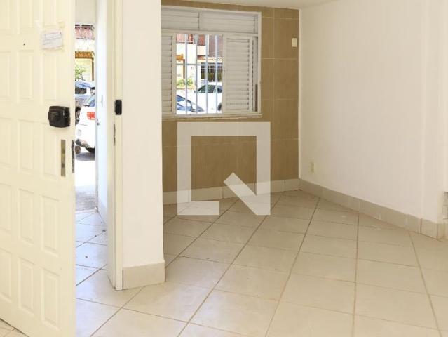 Casa aluguel em Itapuã, Bahia