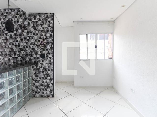 Casa aluguel em Parada XV de Novembro, São Paulo