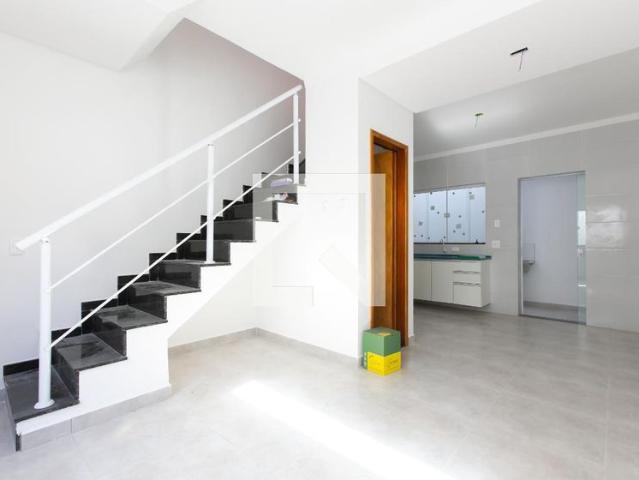 Casa aluguel em Vila Carmosina, São Paulo