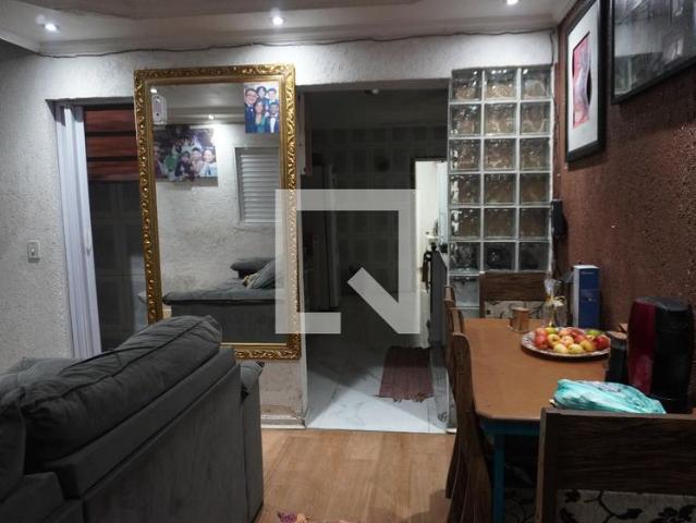 Casa aluguel em Parada XV de Novembro, São Paulo