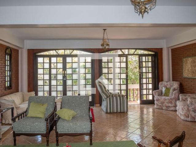 Casa aluguel em Jundiaí