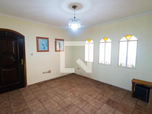 Casa aluguel em Região Imediata de São Paulo, Região Metropolitana de São Paulo