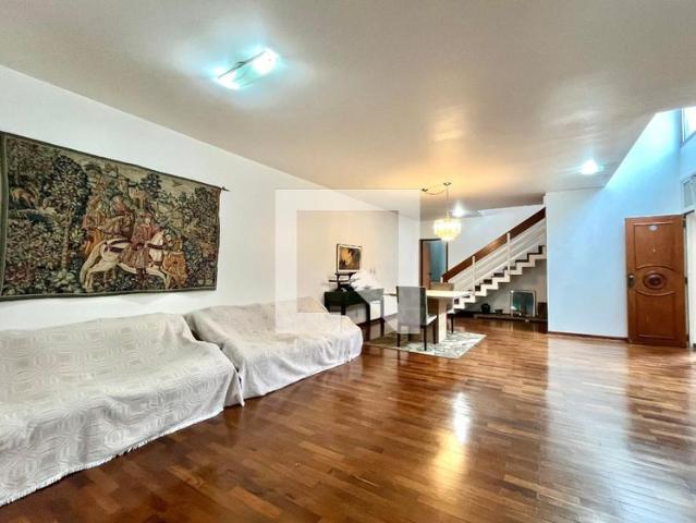 Casa aluguel em Região Imediata de São Paulo, Região Metropolitana de São Paulo