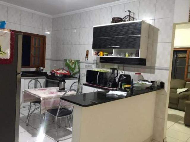 Casa venda em Região Imediata de São José dos Campos, Região Metropolitana do Vale do Paraíba e Litoral Norte