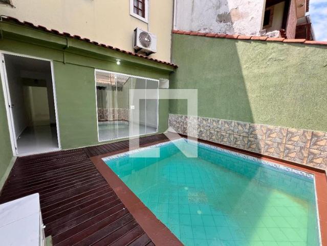 Casa aluguel em Região Geográfica Imediata do Rio de Janeiro, Região Metropolitana do Rio de Janeiro