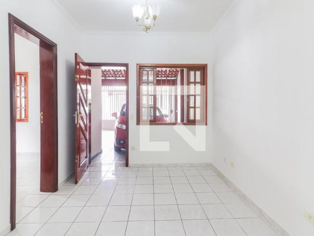 Casa aluguel em Região Imediata de São Paulo, Região Metropolitana de São Paulo