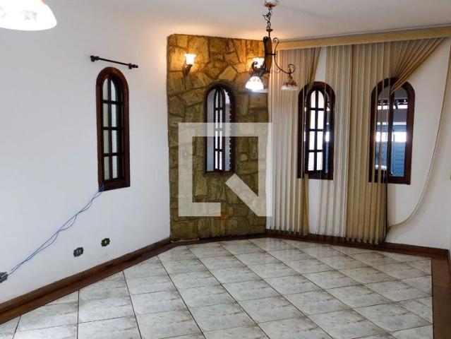 Casa aluguel em Osasco