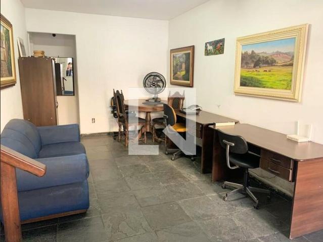 Casa aluguel em Região Geográfica Imediata de Belo Horizonte, Região Metropolitana de Belo Horizonte