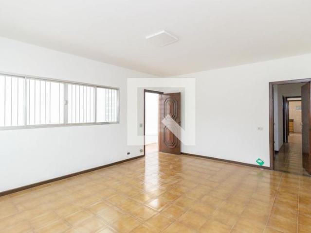 Casa aluguel em Jardim Regina, São Paulo