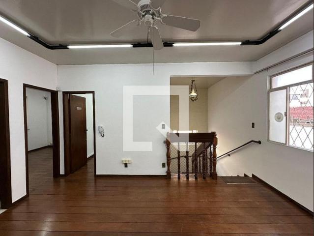 Casa aluguel em Região Geográfica Imediata de Belo Horizonte, Região Metropolitana de Belo Horizonte