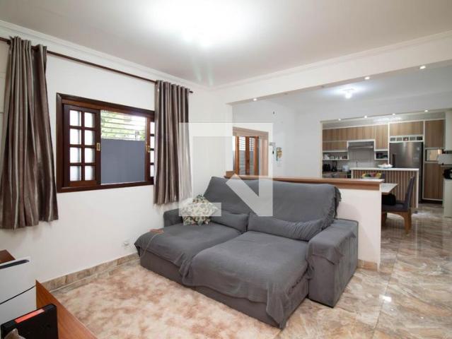 Casa aluguel em Região Imediata de São Paulo, Região Metropolitana de São Paulo