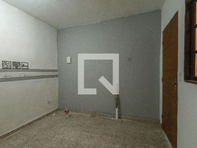 Casa aluguel em Região Imediata de São José dos Campos, Região Metropolitana do Vale do Paraíba e Litoral Norte